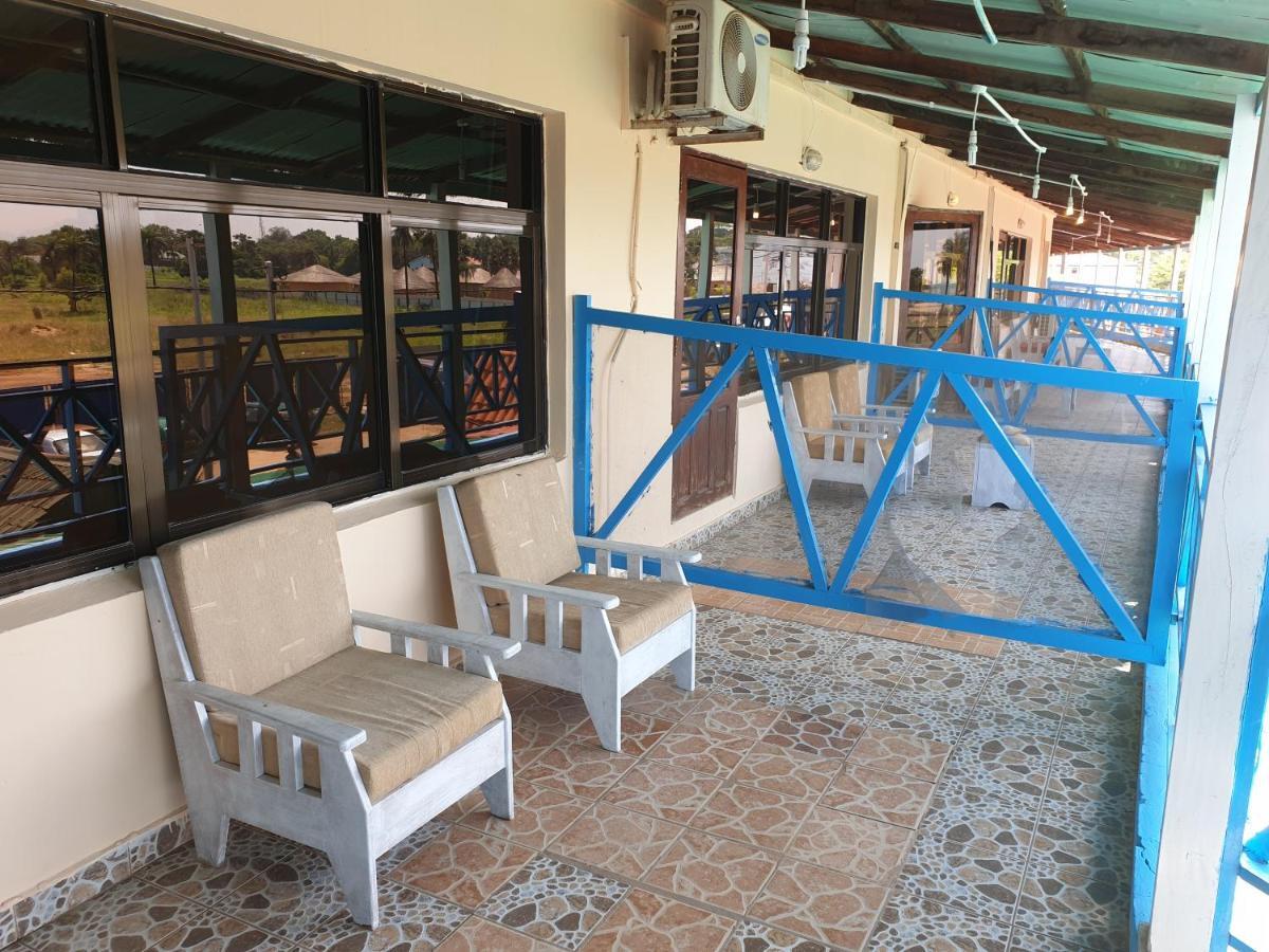 Djembe Beach Resort Kololi Exterior foto