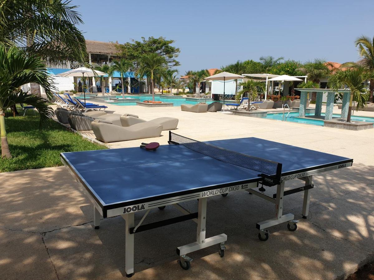 Djembe Beach Resort Kololi Exterior foto
